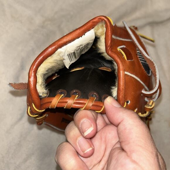 Dudley Thunder Softball Glove Mitt DFG 800 Right Hand Throw Excellent - Picture 4 of 4